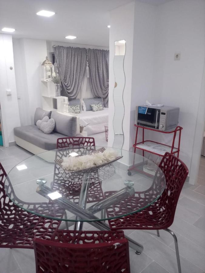 شقة Loft En Nueva مالقة المظهر الخارجي الصورة